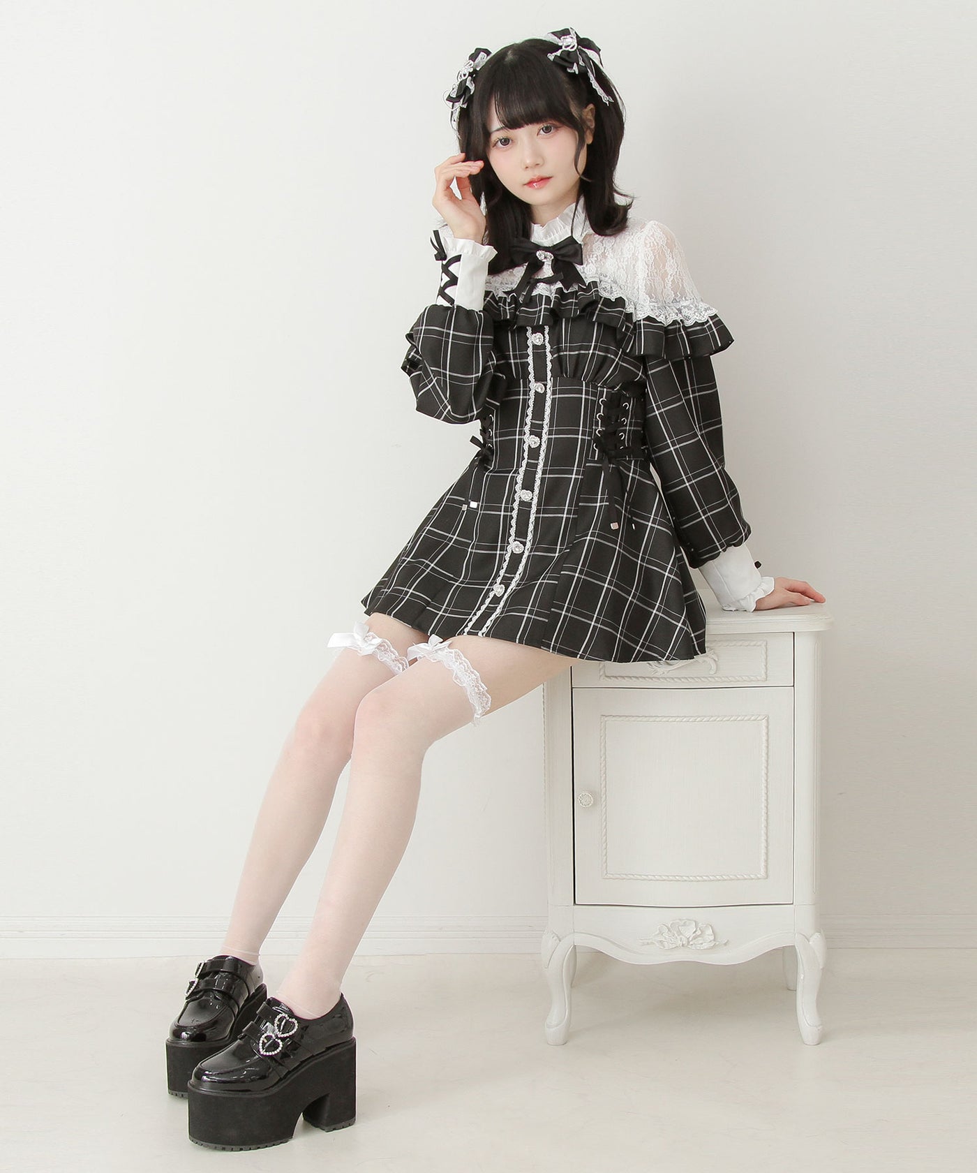 新春セール】レース切替ハイネックリボンセットアップ – レディース