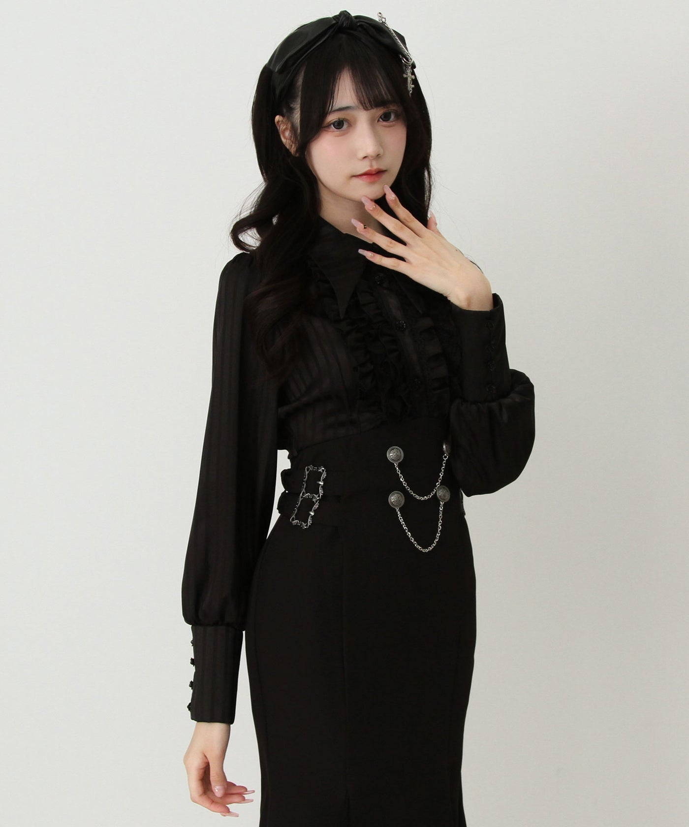 極美品 アトリエまりこ バラモチーフ レース 段フリル ロングワンピース 極美品 アトリエまりこ バラモチーフ レース 段フリル ロング