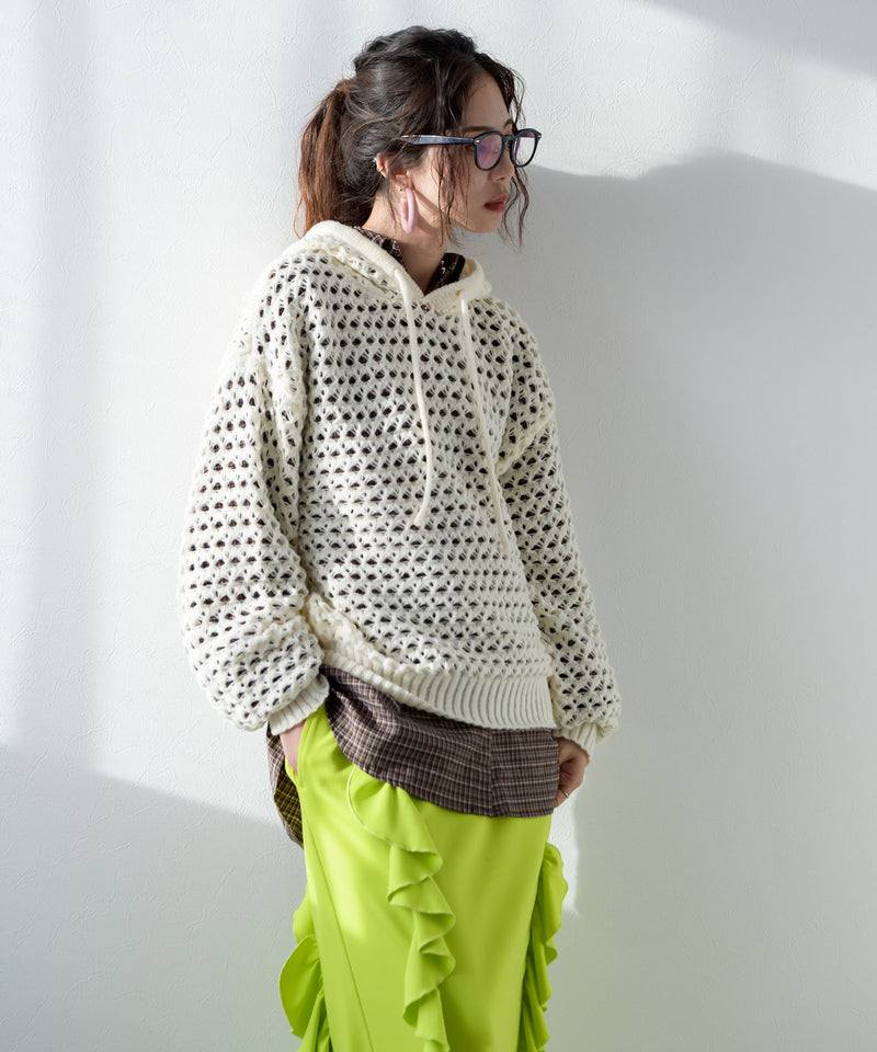 透かし編みフーディーメッシュプルオーバーニット