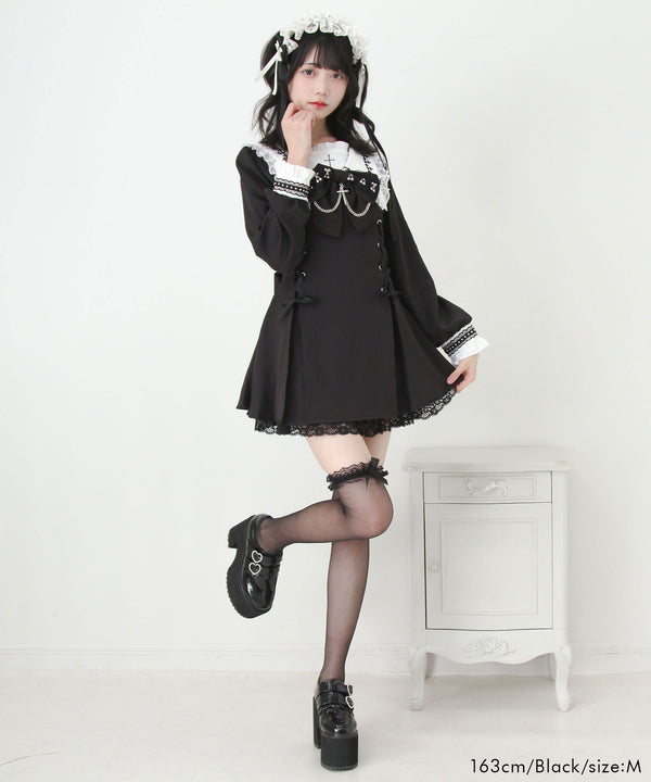 【予約　11/21発送】十字架クロススタッズチェーンレースアップフリルセーラーワンピース