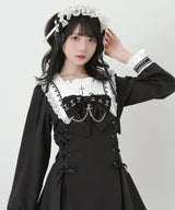 【予約　11/21発送】十字架クロススタッズチェーンレースアップフリルセーラーワンピース