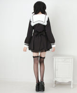 【予約　11/21発送】十字架クロススタッズチェーンレースアップフリルセーラーワンピース