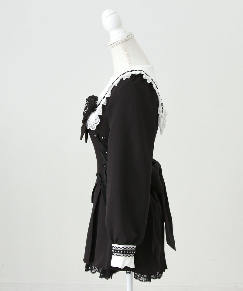 【予約　11/21発送】十字架クロススタッズチェーンレースアップフリルセーラーワンピース