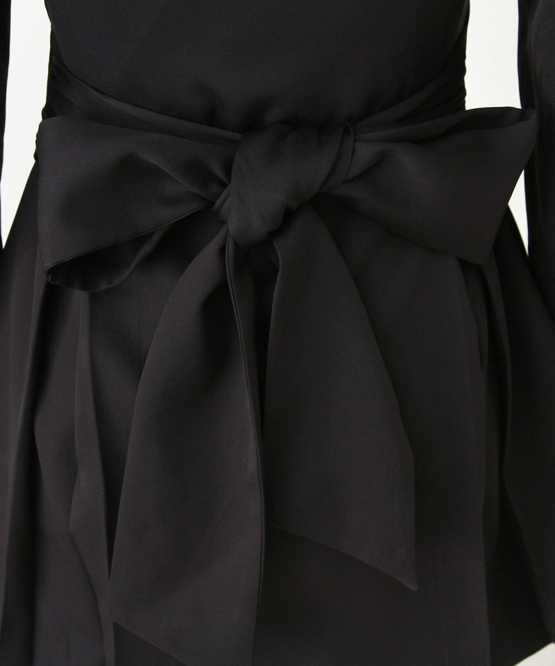 【予約　11/21発送】十字架クロススタッズチェーンレースアップフリルセーラーワンピース