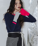 フレア袖配色プルオーバーニット