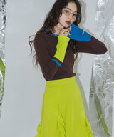 フレア袖配色プルオーバーニット