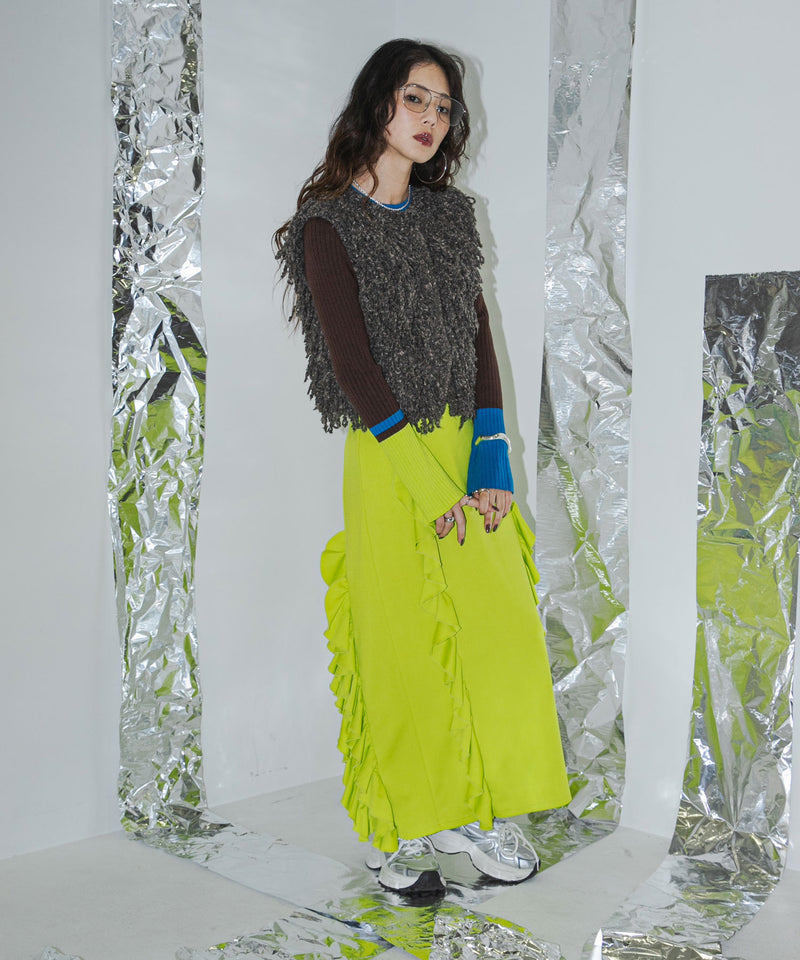 フレア袖配色プルオーバーニット