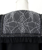 【予約　3/26発送】十字架クモレースセーラーフリル長袖ブラウス【SD】