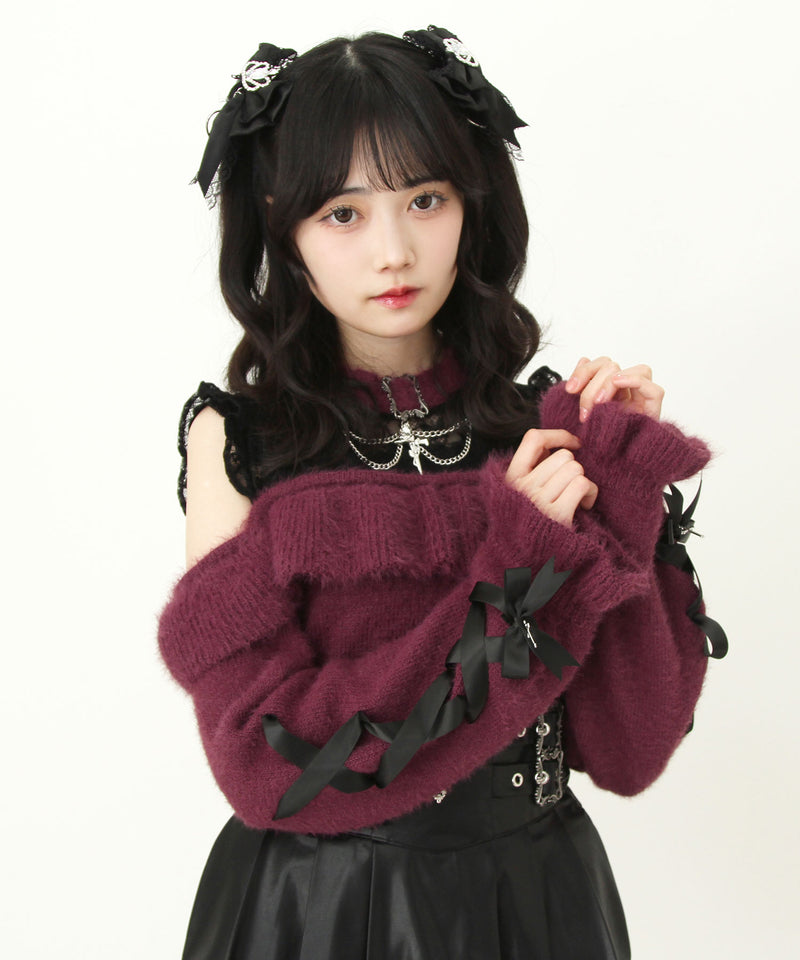 【予約　12/19発送】十字架チョーカー風チェーンレースフリルオフショルダーニットトップス