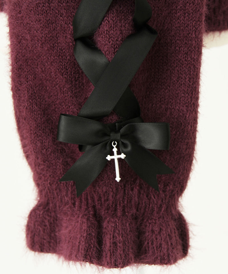 【予約　12/19発送】十字架チョーカー風チェーンレースフリルオフショルダーニットトップス