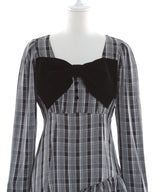 【予約　12/12発送】ビッグリボンアシメフリルティアートワンピース【大きいサイズ有り】