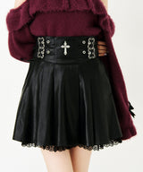 【予約　12/19発送】十字架レザーベルトプリーツスカート