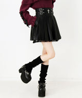 【予約　12/19発送】十字架レザーベルトプリーツスカート