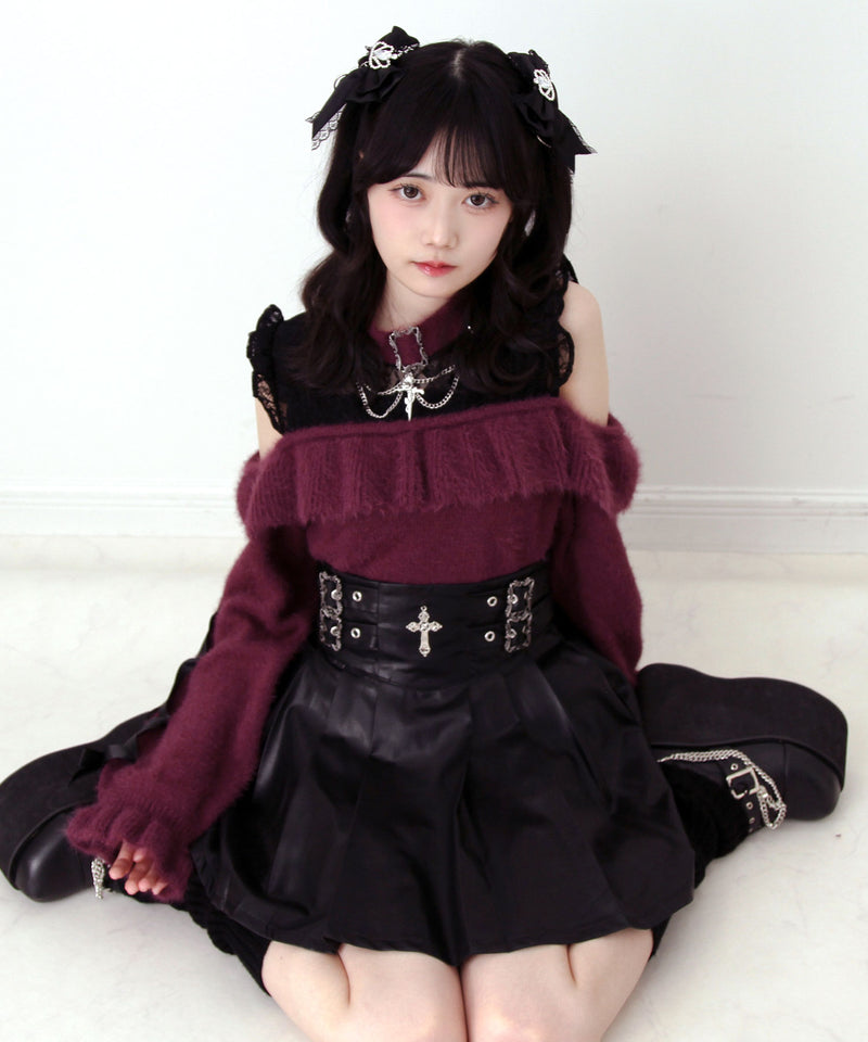 【予約　12/19発送】十字架レザーベルトプリーツスカート