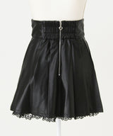 【予約　12/19発送】十字架レザーベルトプリーツスカート