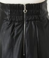 【予約　12/19発送】十字架レザーベルトプリーツスカート