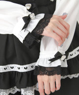 【予約　02/16発送】キラキラハートチョーカーベルトレースブラウス