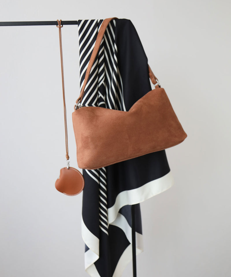 【予約　12/18発送】スウェードハンドバッグ