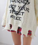 サブカル地雷系ダメージ風ゆるだぼ英字ロゴ長袖ニットトップス