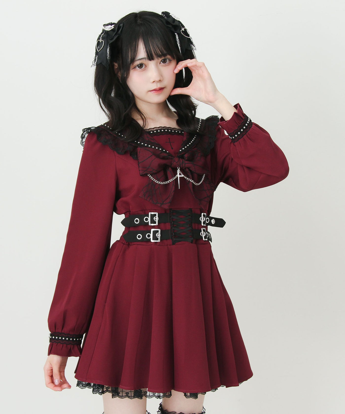 予約 01/28発送】十字架クモレーススタッズベルトセーラーワンピース
