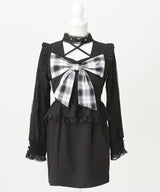 ビッグリボンハートスタッズチョーカー風レース袖フリルワンピース