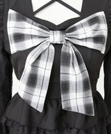 ビッグリボンハートスタッズチョーカー風レース袖フリルワンピース