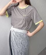 【予約　4/6発送】バイカラーロゴ刺繍タックデザインTシャツ【SD】