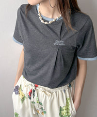 チャコールグレー