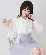レースボウタイフリルパールブラウス