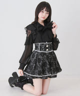 レースボウタイフリルパールブラウス