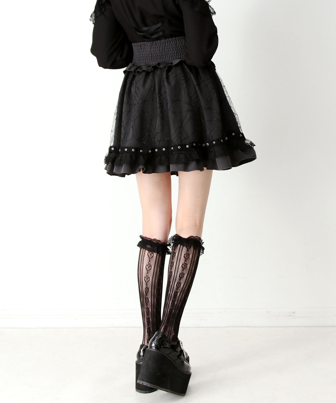 ⑤COMME des GARCONSフリルチュールドール付き、総レーススカート クロスチェーンハトメテープクモレースフリルスカート – レディース