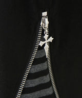 【予約　3/30発送】病みくまグラフィック十字架肩開きスタッズボーダーワンピース【SD】