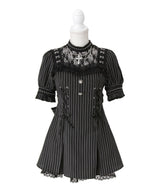 【予約　5/1発送】十字架チェーンチョーカー風レースアップ半袖ワンピース【SD】