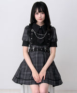【予約　6/8発送】ジャケット風チェーンネクタイベルトフリルプリーツ半袖ワンピース
