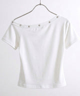 【予約　4/30発送】オフショル ハトメディテール ラインストーンロゴ クロップドTシャツ【SD】