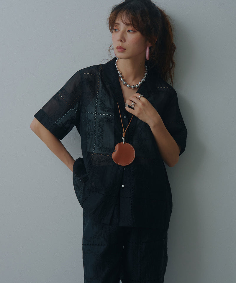 パッチワーク風総刺繍シアー半袖シャツ – レディースファッション通販