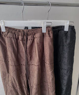 パッチワーク風総刺繍シアーパンツ