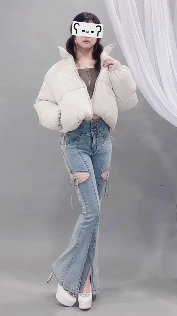 スリット入りカットアウトリボンフレアデニムパンツ