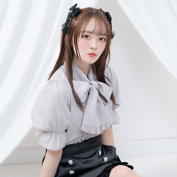 COTOO - COTOO✨　新品同様✨　超豪華　フリルタイデザインブラウス COTOO✨ 新品同様✨ 超豪華 フリルタイデザインブラウス