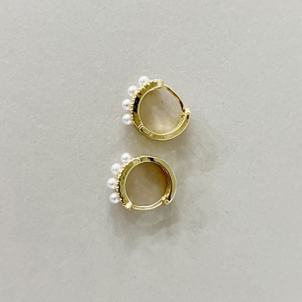 華やかなパール×ビジュー♡シャネル★フープピアス CHANEL - シャネル フープ ピアスの通販 by nonta0701's shop